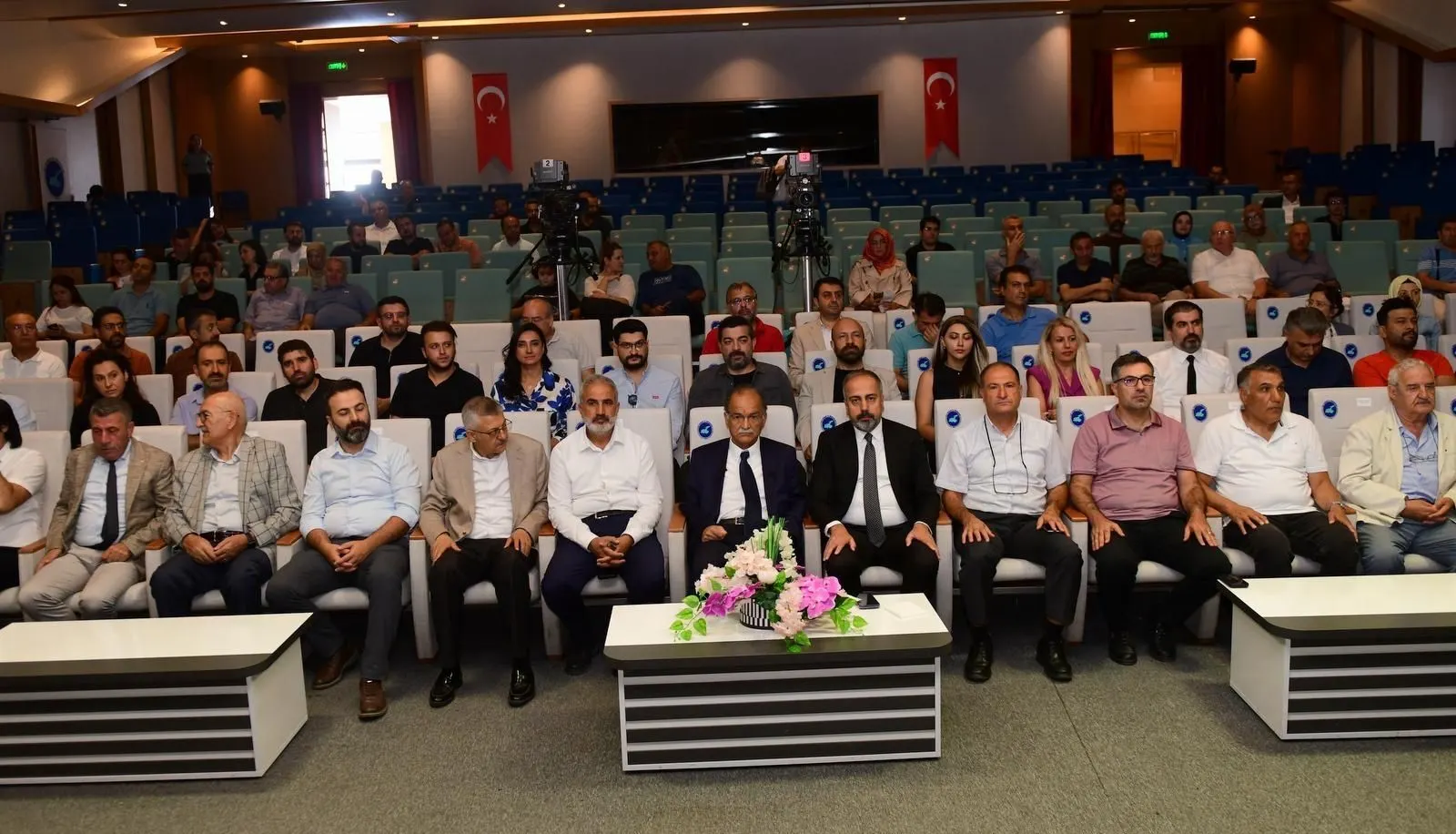 Van Teknokent, TÜBA Üniversite Konferansları Kapsamında Düzenlenen “Moment Metoduna Giriş” Konferansına Katıldı