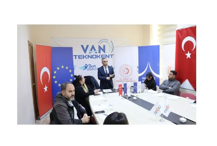 Van Teknokent’te E-Ticaret Eğitimi Düzenlendi!