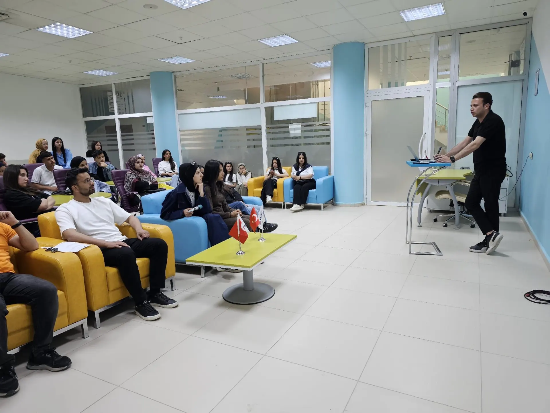 Siirt Şirvan Anadolu Lisesi Öğrencilerinden Van Teknokent’e Ziyaret
