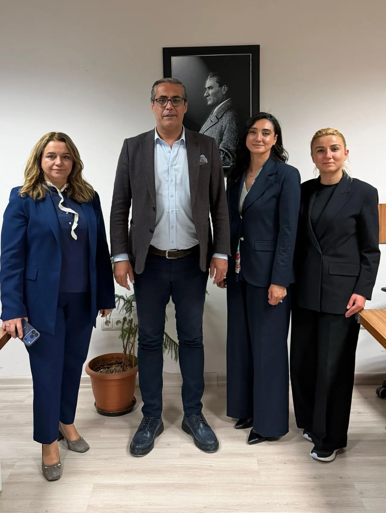 Van Teknokent Genel Müdürü Dr. Yasemin Yetkin’den Teknoloji Geliştirme Bölgeleri Daire Başkanı İbrahim Karabulut’a Ziyaret