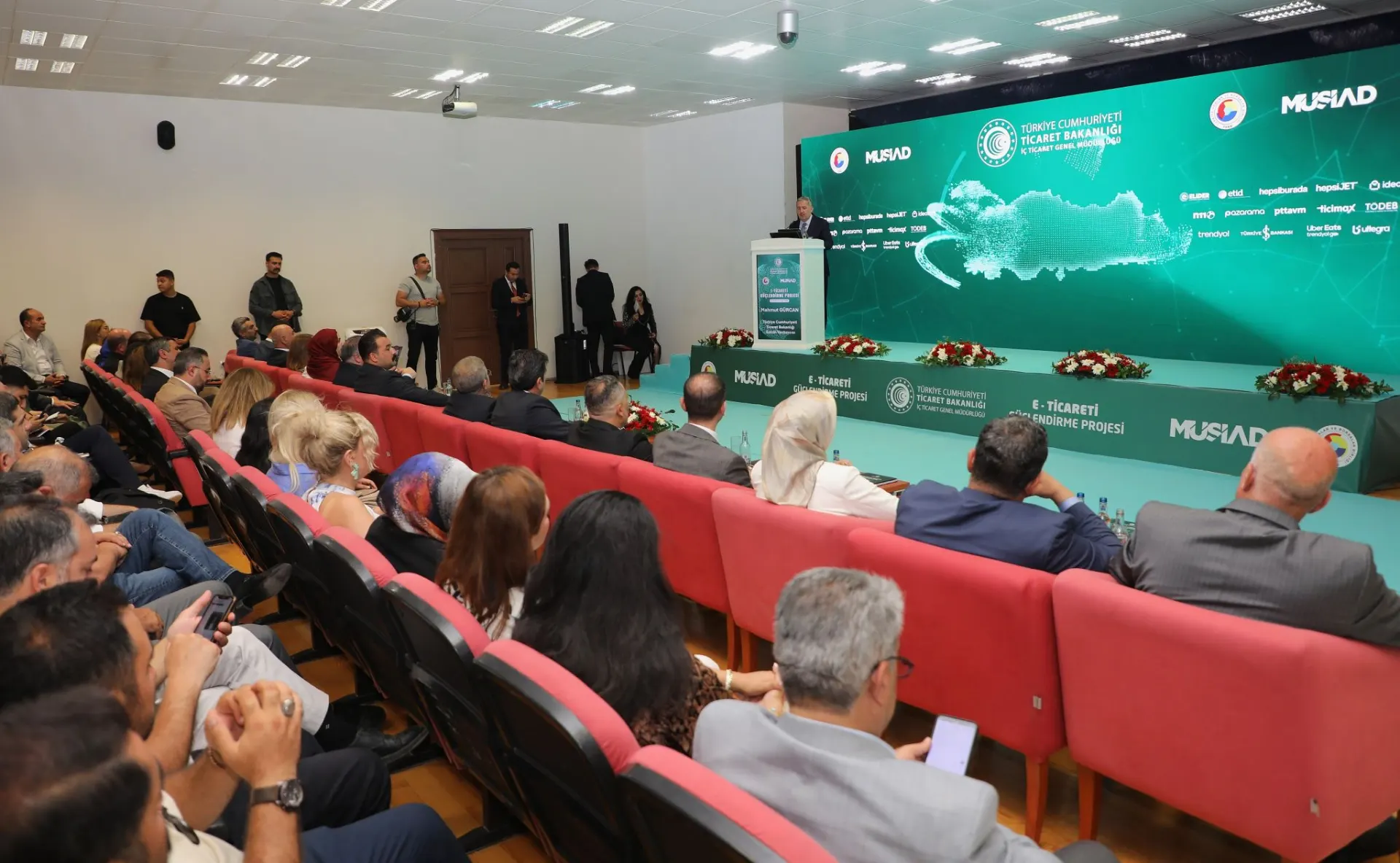 Van Teknokent, E-Ticareti Güçlendirme Projesi Eğitim Programına Katıldı