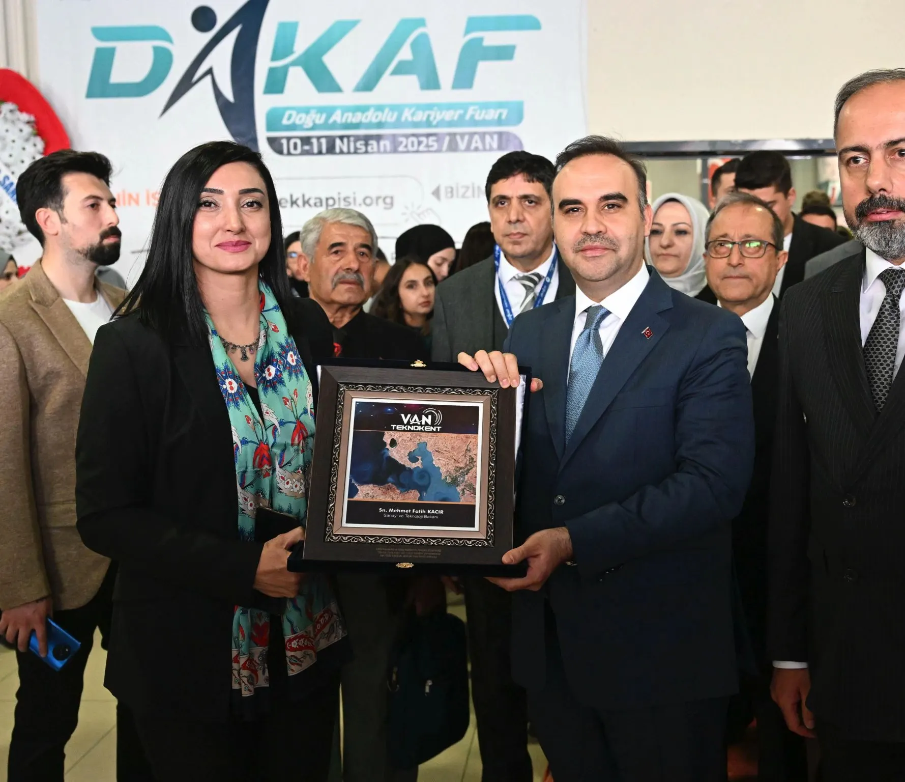 T.C. Sanayi ve Teknoloji Bakanı Sayın Mehmet Fatih Kacır, Doğu Anadolu Kariyer Fuarı Açılışına Katıldı