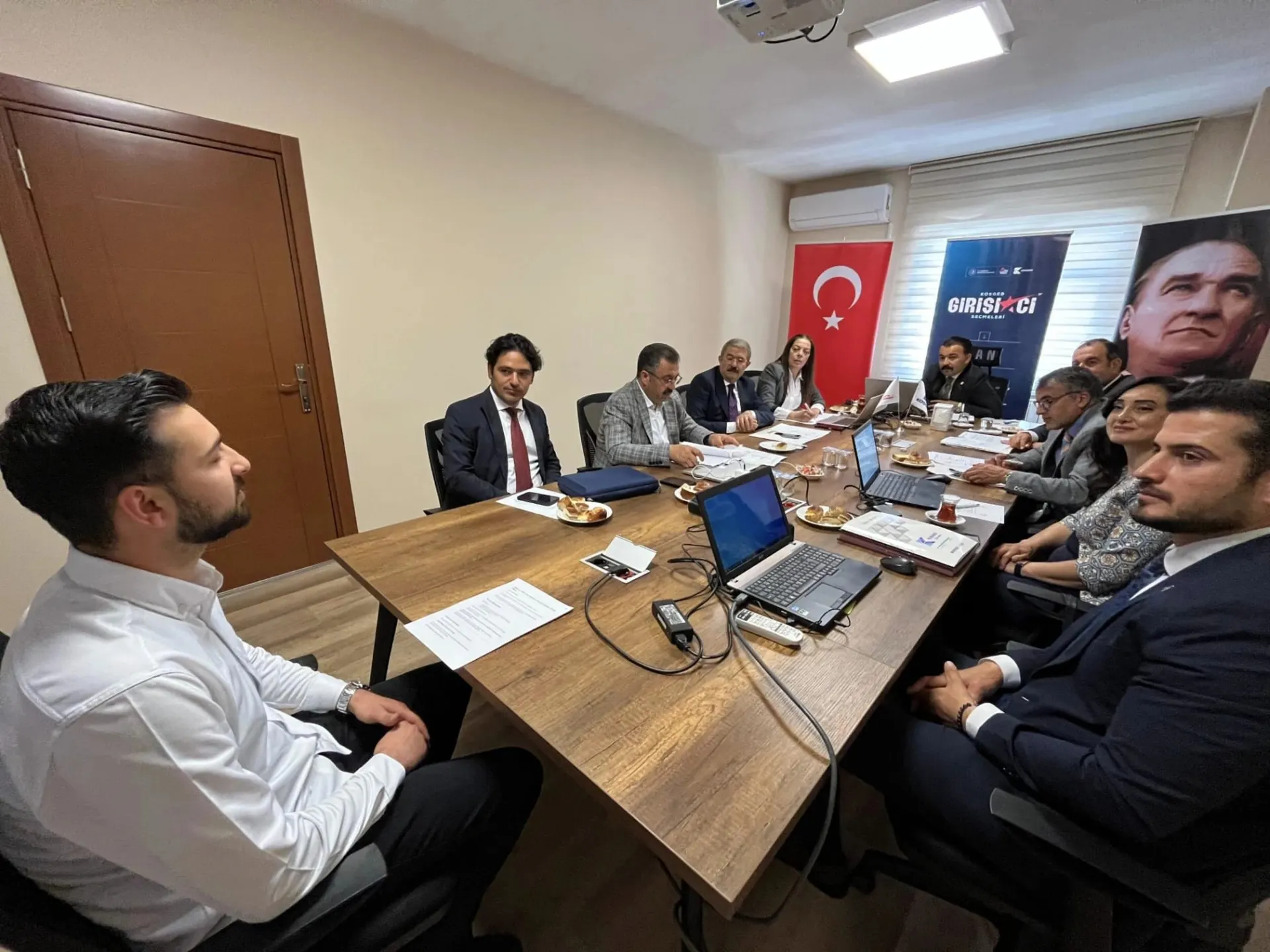 Van Teknokent, KOSGEB Girişimci Destek Programı Jüri Değerlendirme Toplantısına Katıldı