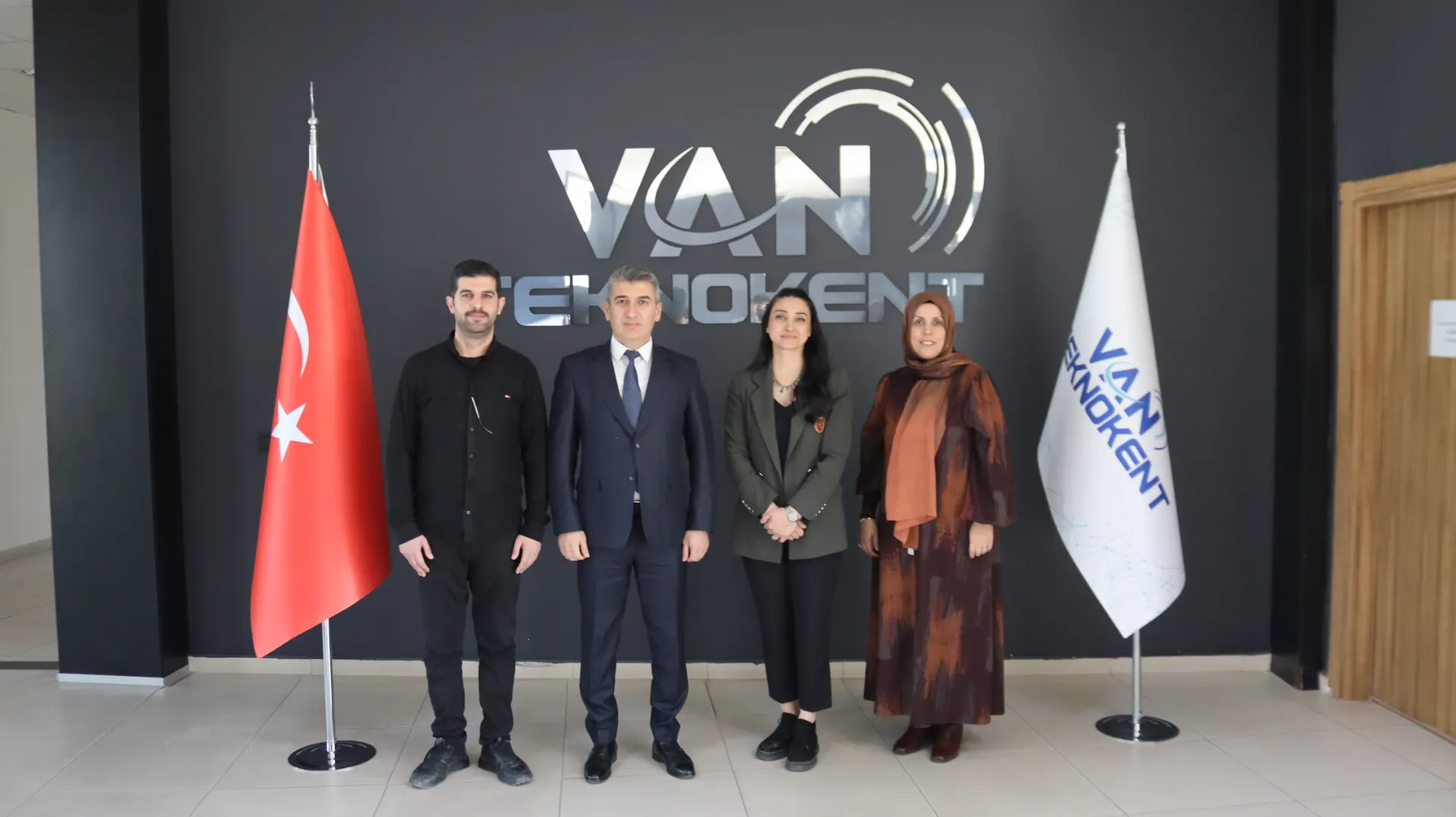 Karayolları 11. Bölge Müdürlüğü\'nden Van Teknokent’ e Ziyaret